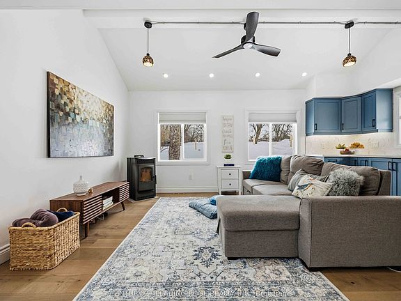 5th image of 13300 Concession 4 Rd #4