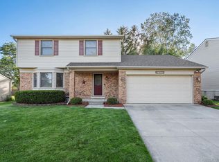 51833 Salvatori Dr, Chesterfield, MI