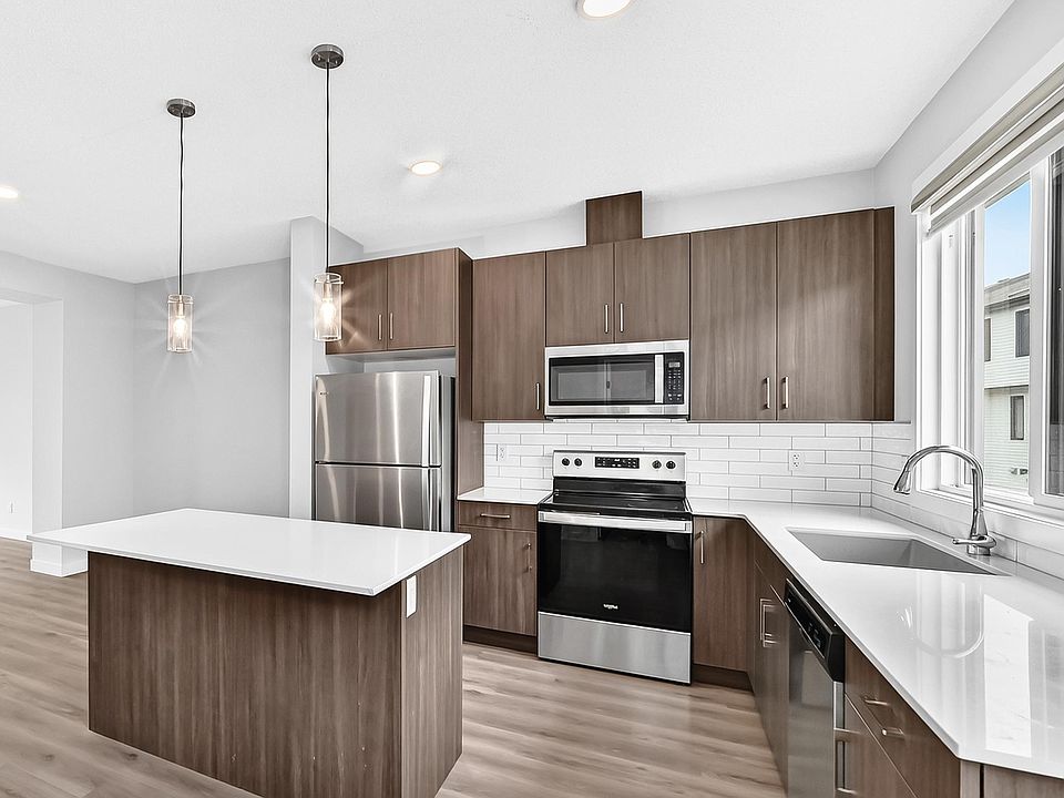 1st image of 11910 35th Ave SW #82