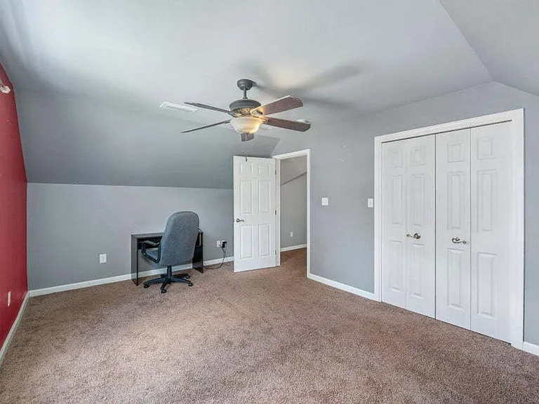 322 Crescent Dr — Photo 21