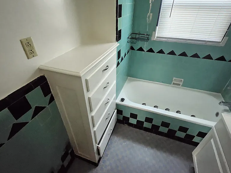 1425 Echo Park Ave #7 — Photo 16