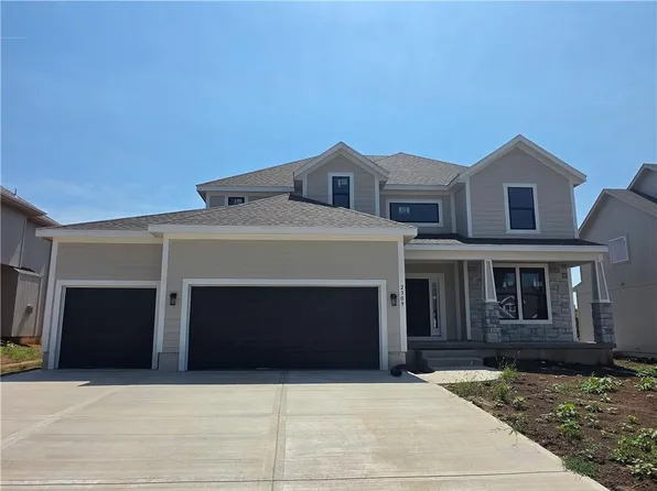 2309 W Wabash St, Olathe, KS 66061