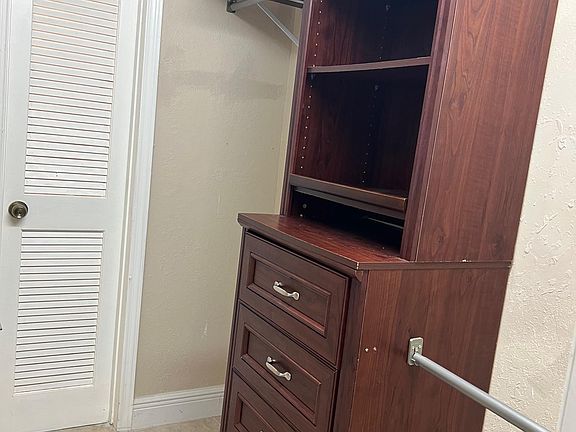 5th image of 3040 NE 16th Ave APT 312