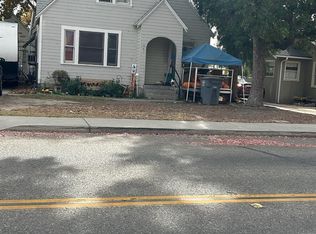 541 W Dinuba Ave, Reedley, CA 93654