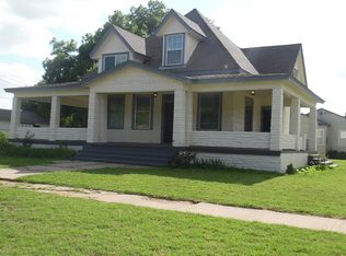 503 S 8th St, Memphis, TX 79245