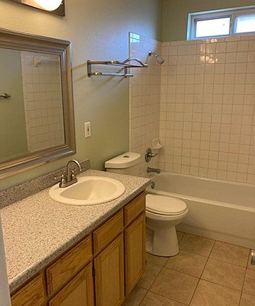 3rd image of 1216 Hugo Ln