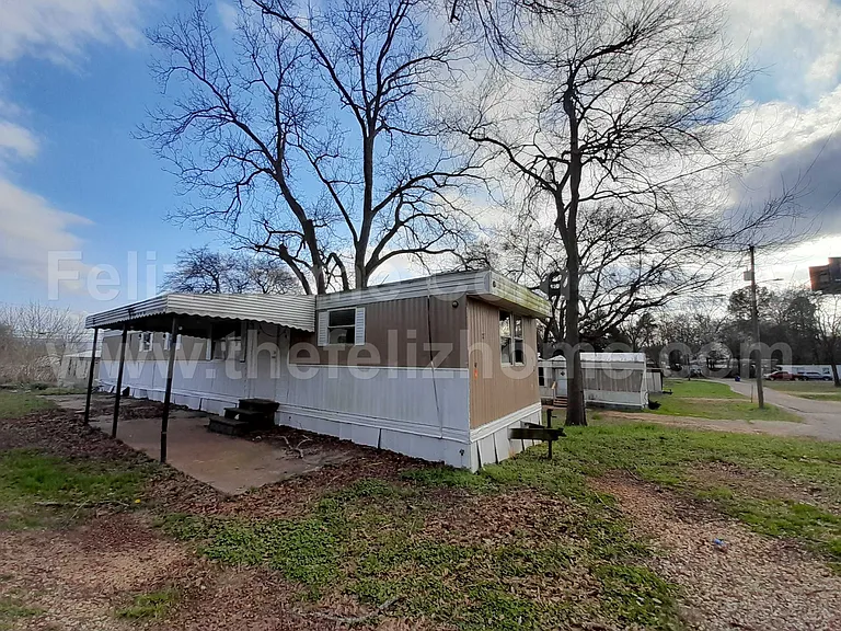 30 McLean Dr #OC-49 — Photo 1