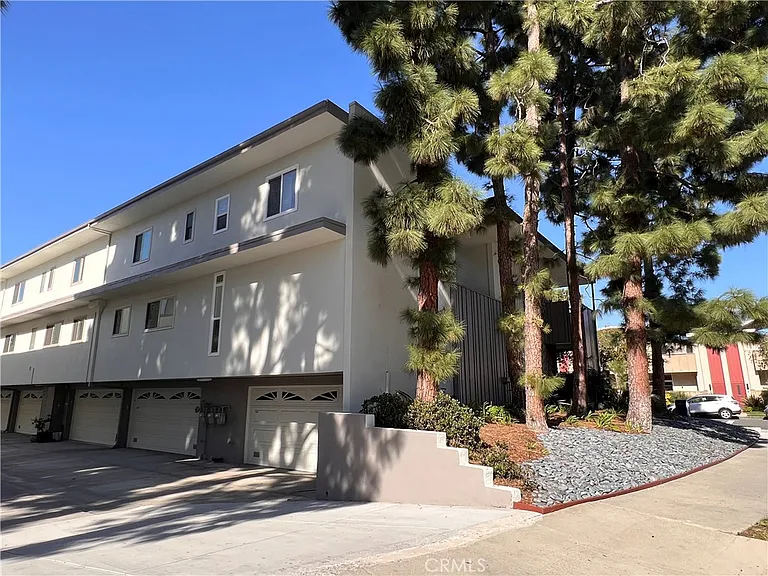 4745 S La Villa Marina #J — Photo 27