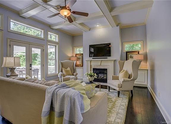 4th image of 124 Tea Olive Ln