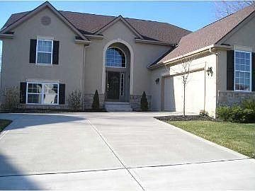 1st image of 521 Preservation Ln