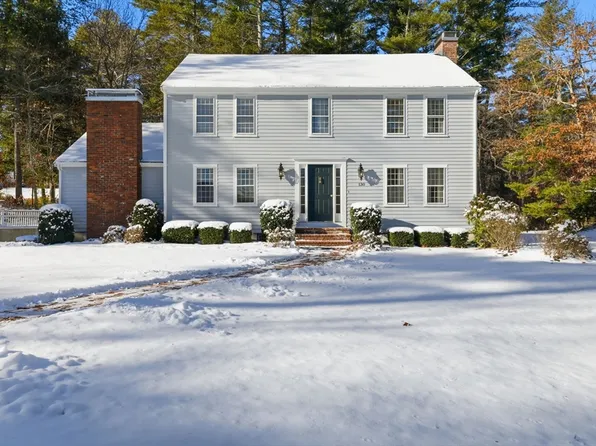 130 Buckboard Rd, Duxbury, MA 02332