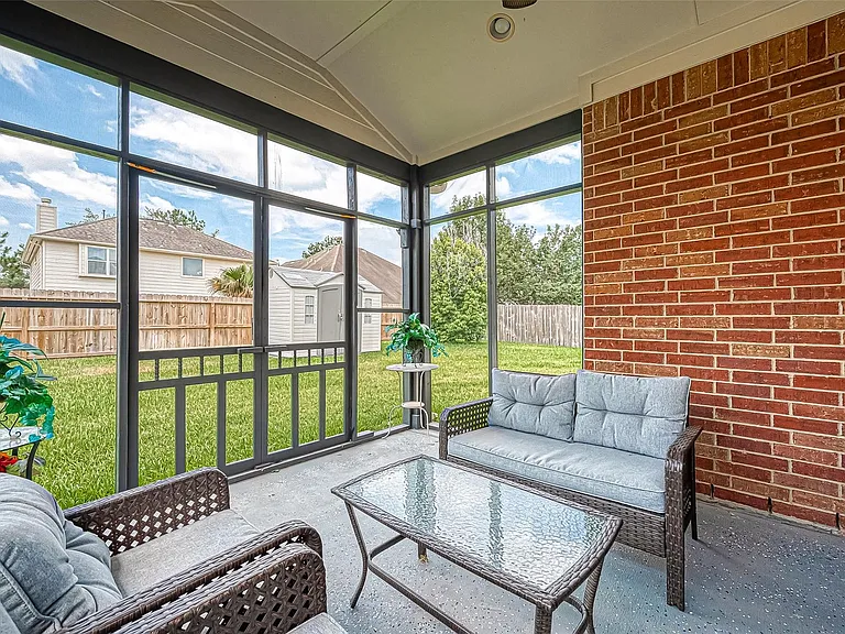 2218 Falcon Knoll Ln — Photo 47