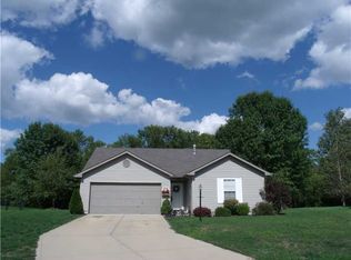 1858 Willowview Ct, Greenfield, IN