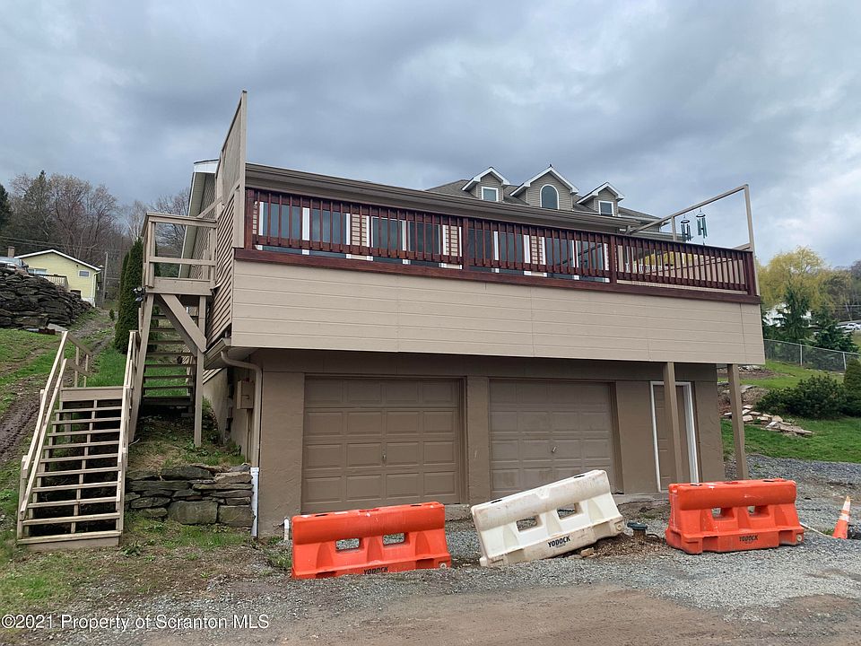 230 Carriage Ln, Lake Winola, PA 18625 Zillow