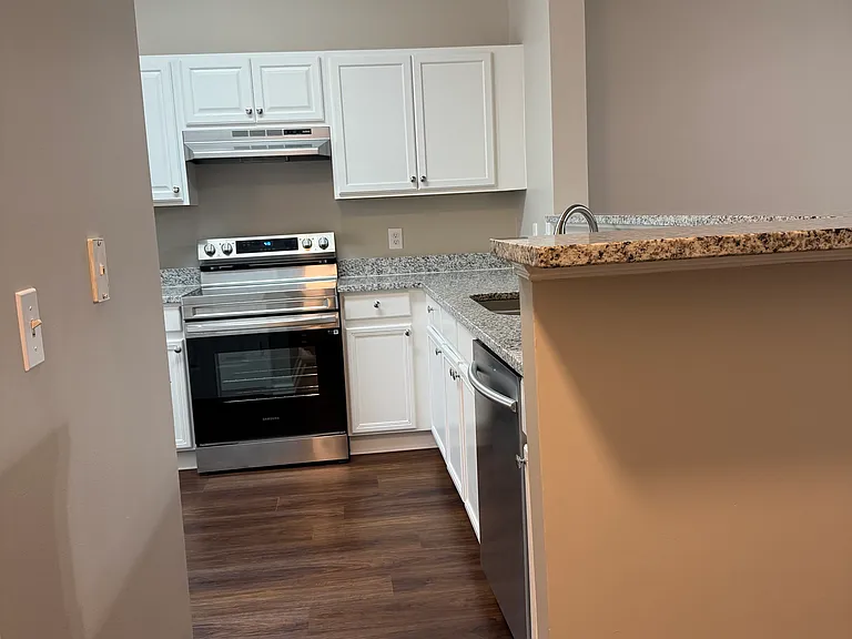 6071 Camden Forrest Dr — Photo 3