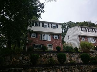 107 Glenellen Rd, West Roxbury, MA 02132