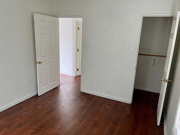 5th image of 14503 S Denker Ave