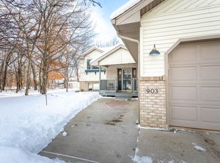 903 Geneva Dr, Alexandria, MN 56308