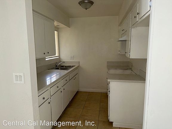 4th image of 813 Karma Ct APT A