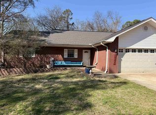 417 Cedarwood St, Hot Springs, AR 71901
