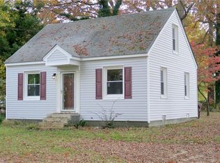 2615 Woodfin Dr, North Chesterfield, VA 23237