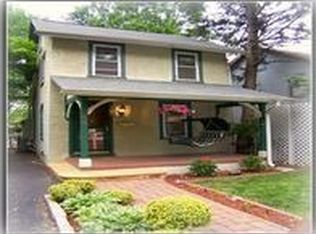 44 N Roberts Rd, Bryn Mawr, PA 19010