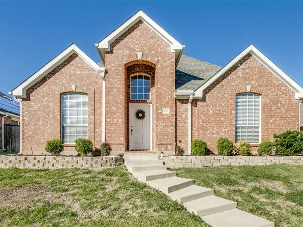 1685 Yellowstone Ave, Lewisville, TX 75077