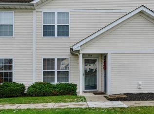 5534 Garden Rdg, Columbus, OH 43228