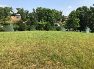 28 Compass Pt, Moneta, VA 24121