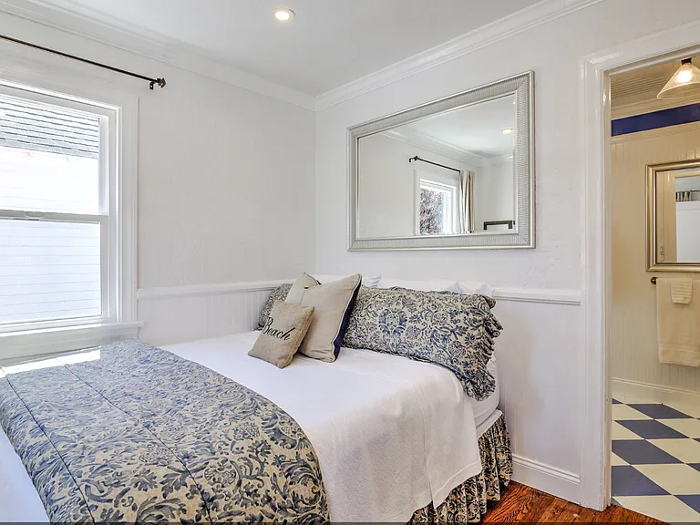 227 Apolena Ave — Photo 13