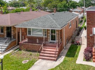 9750 S Lowe Ave, Chicago, IL 60628