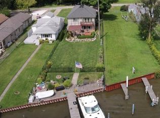 29642 Old North River Rd, Harrison Township, MI 48045