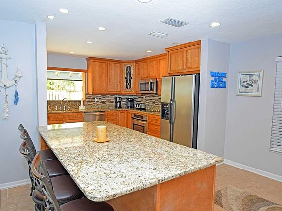 3rd image of 456 Penguin Dr