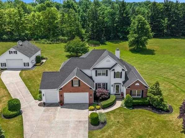 13815 Marlin Dr, Chardon, OH 44024