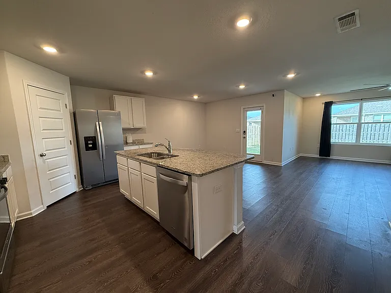 4611 Reveille Way — Photo 7