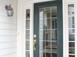 16835 Chesterfield Bluffs Cir, Chesterfield, MO