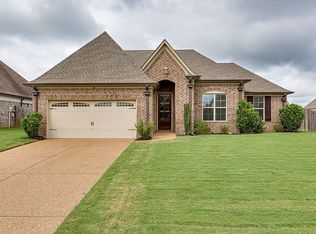 80 Whispering Creek Cv, Oakland, TN 38060