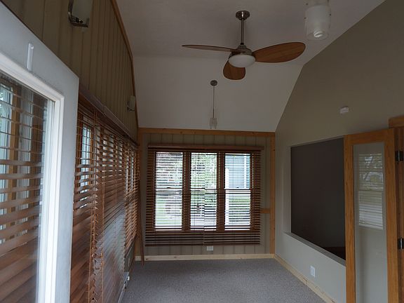 4th image of 217 Madison Ave