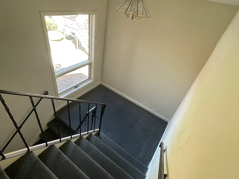 329 Lincoln St #303 — Photo 17