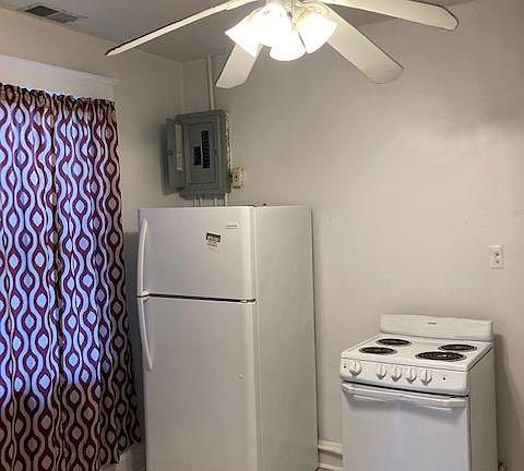 4th image of 2673 S Liddesdale St