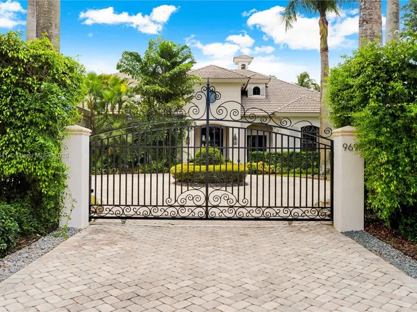 9690 SW 120th St, Miami, FL 33176
