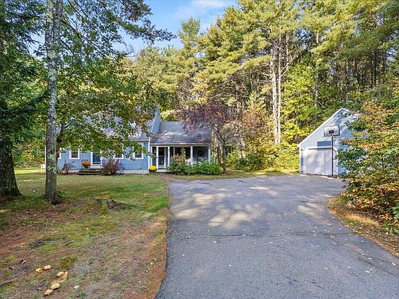 2nd image of 7 Portage Way