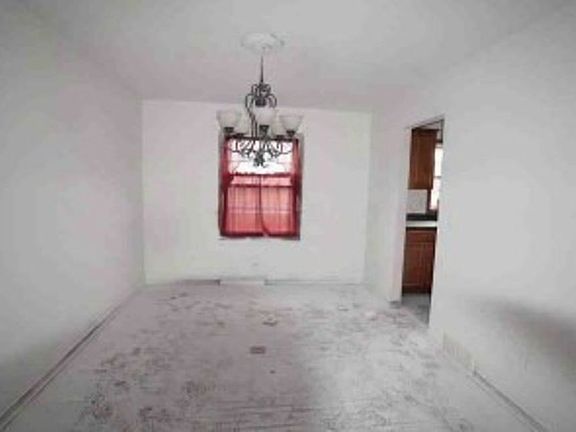 Formal Dining