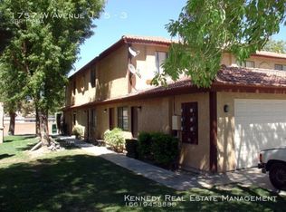 1757 W Avenue J15 APT 3, Lancaster, CA 93534
