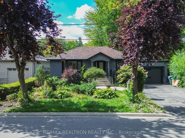 1480 Kenmuir Ave, Mississauga, ON L5G 4B5