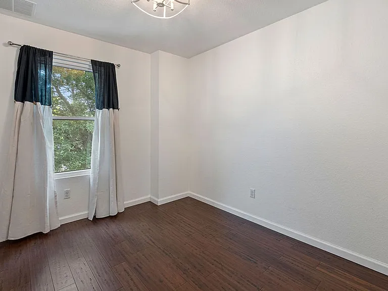 7107 Leppke Cv — Photo 10