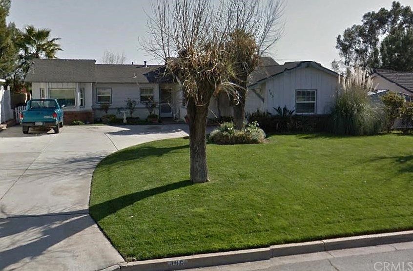 1st image of 485 Sandalwood Dr