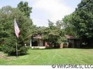 100 Spothorse Ln, Marshall, NC 28753