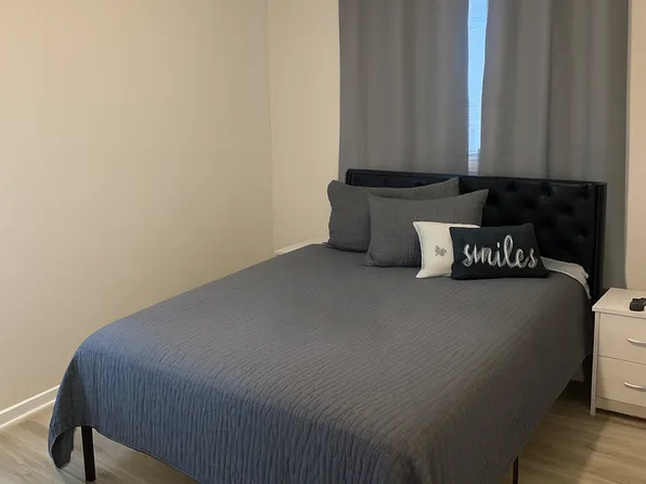 240 W Ann Arbor Ave #2, Pontiac, MI 48340