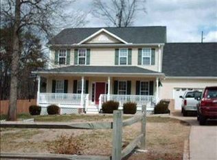 301 Watkins Cir, Taylors, SC 29687